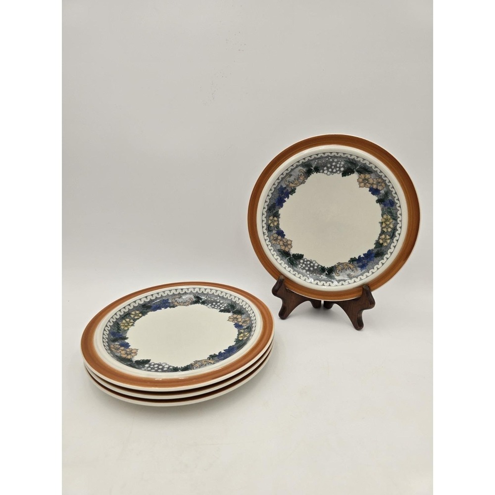 4 Vintage Goebel Country Burgund Salad Luncheon Plates West‎ Germany